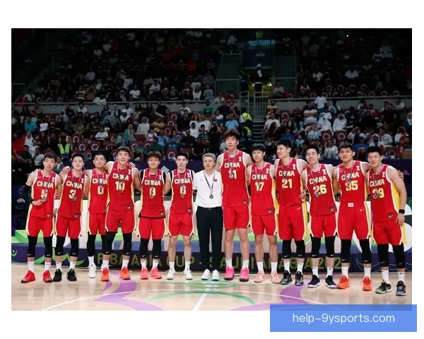 中国男篮勇夺亚洲杯冠军 全队团结拼搏创历史新篇章 中国男篮勇夺亚洲杯冠军 全队团结拼搏创历史新篇章